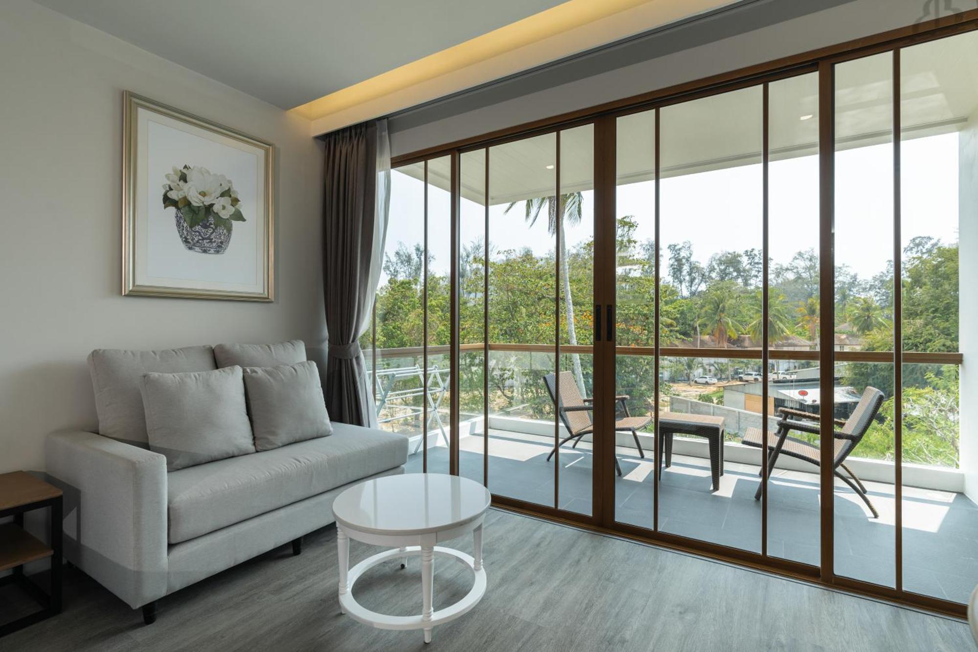 Bella Nara Phuket Naiyang Beach Nai Yang Beach Exterior foto
